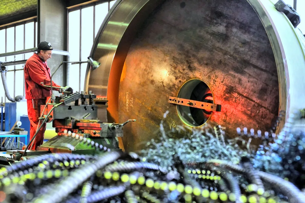 Abrasive Blast Cleaning